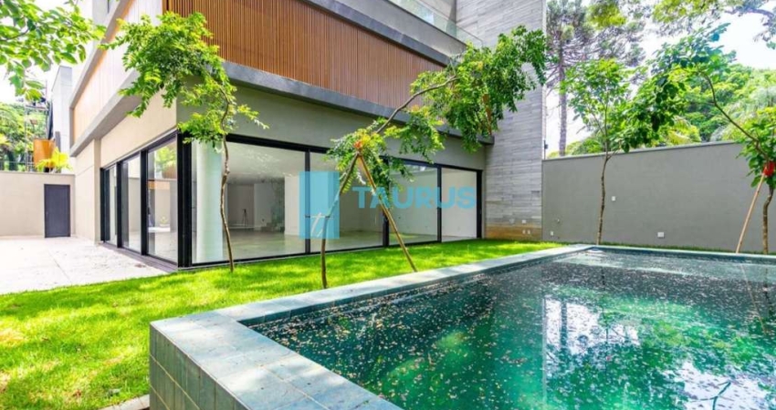 Casa de condomínio à venda, 5 suítes, 5 vagas, piscina, 739 m², Campo Belo.