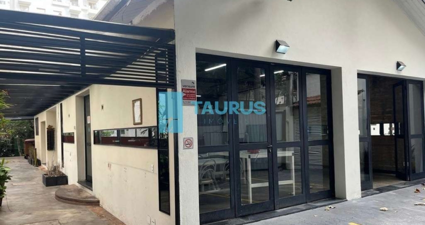 Casa comercial à venda, 500m², em Moema, São Paulo.
