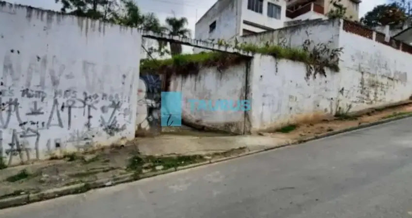 Terreno à venda no Cantinho do Céu, São Paulo 