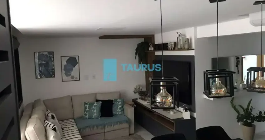 Cobertura duplex a venda, 3 dormitórios, 2 suítes, 2 vagas, 216 m², Mirandópolis.