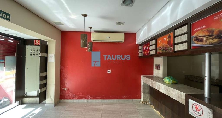 Sobrado comercial para locação, 4 salas, 3 vagas, 246m², Campo Belo.