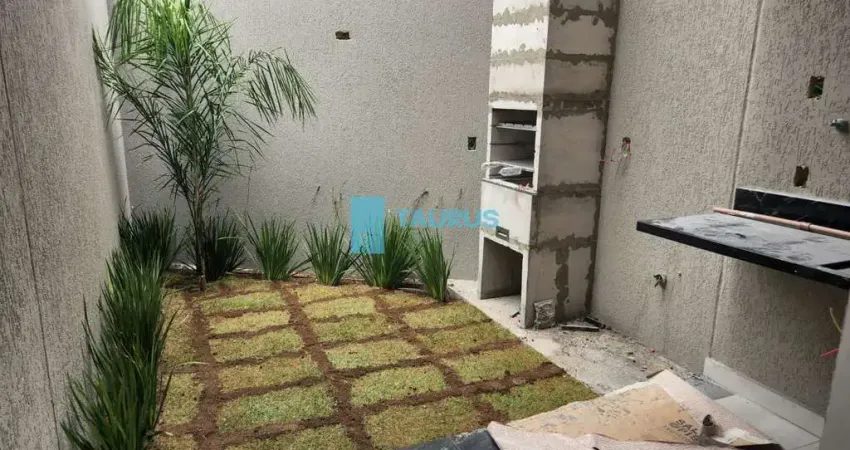 Casa à venda, 3 suítes, 2 vagas, 143m², Vila Mariana.