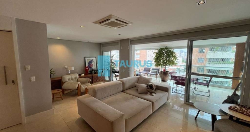 Apartamento à venda, 3 dormitórios, 3 vagas, 173m², Moema.