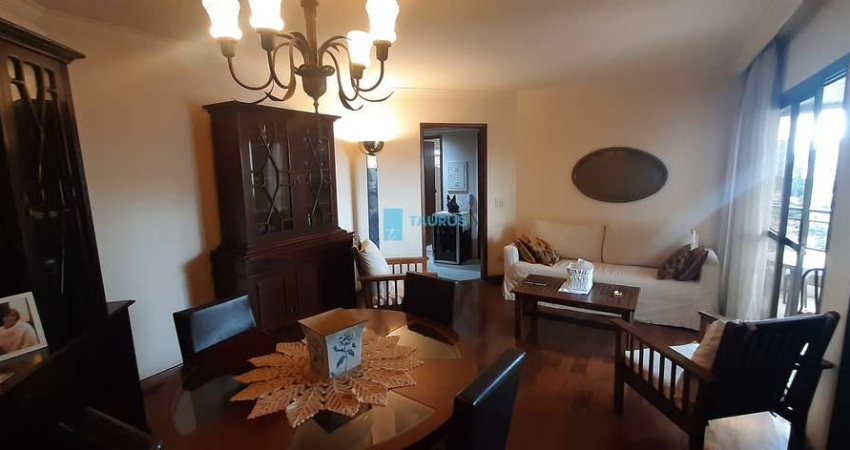 Cobertura à venda, 4 dormitórios sendo 2 suítes, 4 vagas, 437m², Campo Belo.
