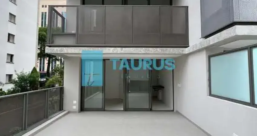 Apartamento à venda, 1 dormitório, 1 vaga, 62M², Moema.