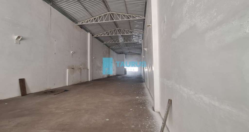 Prédio para locação, 2 andares, 3 vagas, 800M², Moema.