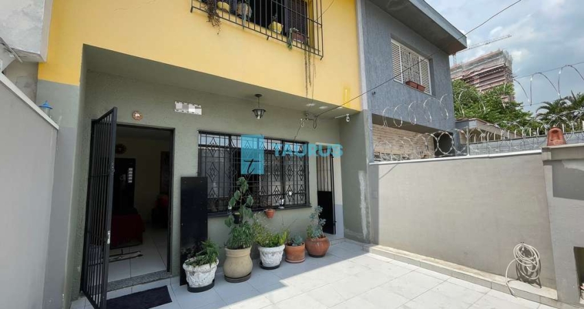 Sobrado á venda , 3 dormitórios , 1 vaga , 159 m², Jardim das Acácias.