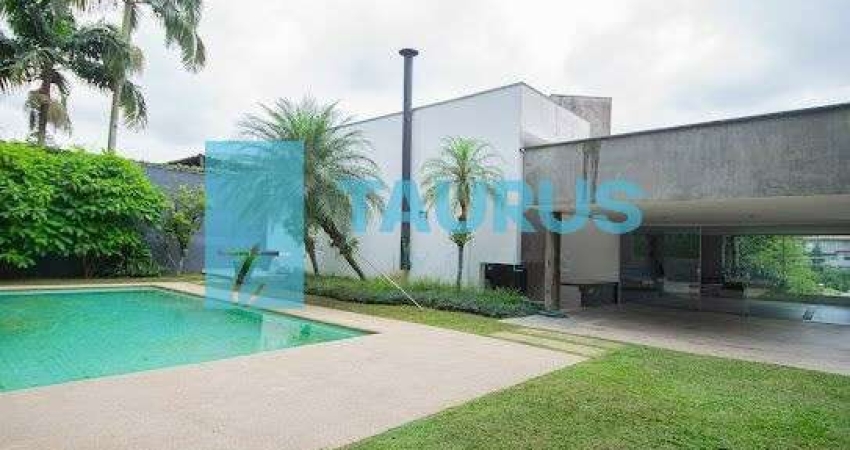 Casa à venda, 4 dormitórios, 4 vagas, 498m², Jardim Guedala.