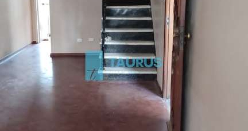Casa sobrado para venda e locação, 3 quartos, 2 vagas, 161m², Campo belo.