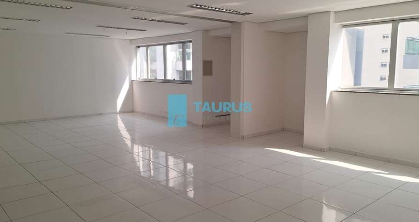 Sala comercial com 6 salas para alugar em Santo Amaro, São Paulo 