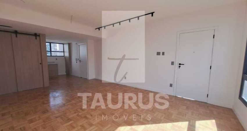 Apartamento à venda, 3 Quartos sendo 2 suítes, 1 vaga, Vila nova conceição.
