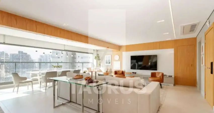 Apartamento à venda,  com 3 quartos, sendo 3 suítes, no Brooklin, São Paulo.