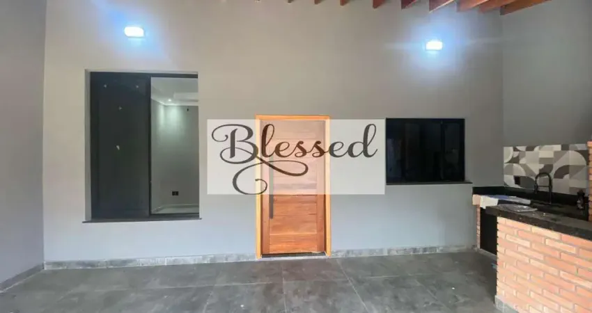 Casa Terra com 3 dormitórios no Jd. Sabias  -  Indaiatuba