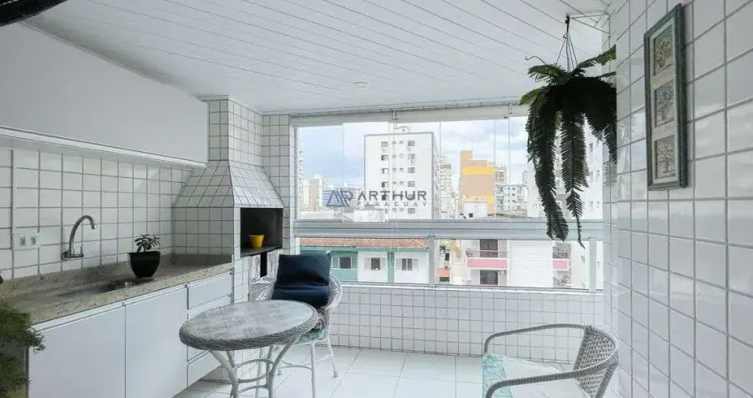 Apartamento  à Venda em Praia Grande com 3 quartos, 2 banheiros, 2 vagas e 140m²