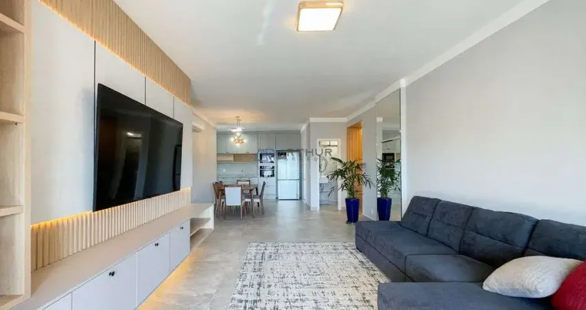 Apartamento  à Venda em Praia Grande com 3 quartos, 4 banheiros, 2 vagas e 143m²