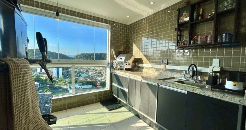 Apartamento à venda na Praia Grande no Canto do Forte