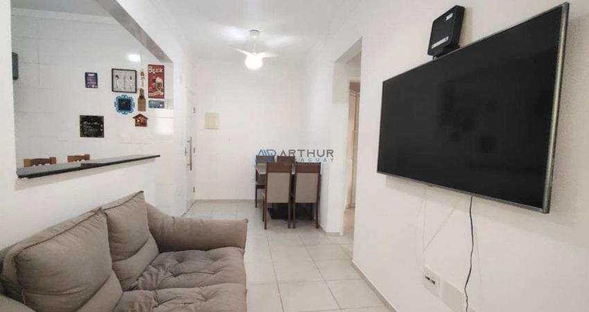 Apartamento à venda em Praia Grande no Canto Forte todo reformado