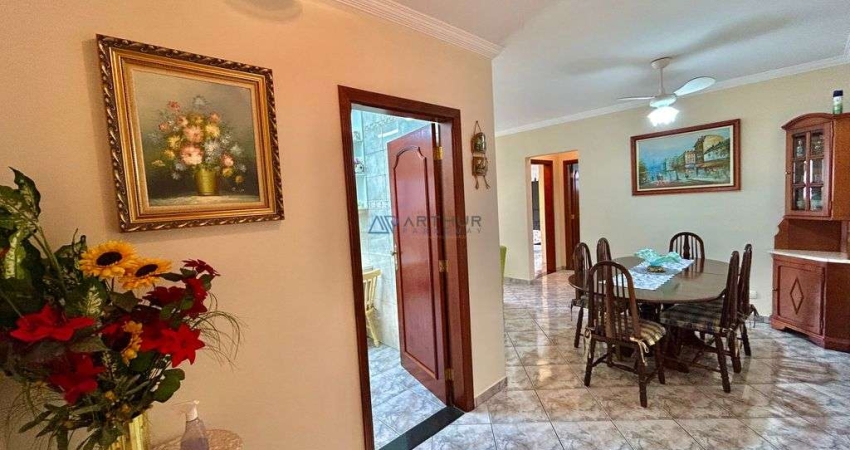Apartamento à venda em Praia Grande, 2 dormitórios e a 100m do mar