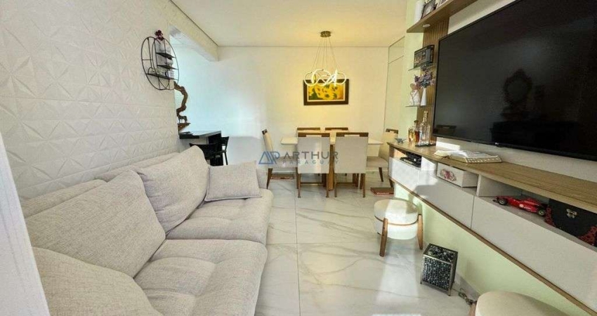 Apartamento à venda em Praia Grande no Canto do Forte  2 dormitórios Vista Mar