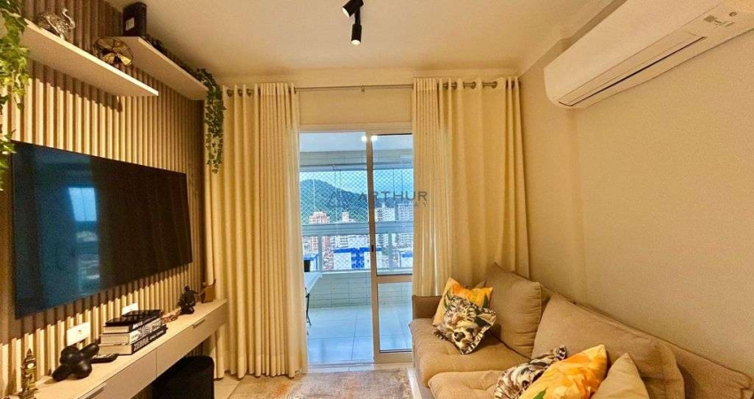 Apartamento à venda em Praia Grande com 2 dormitórios mobiliado e decorado