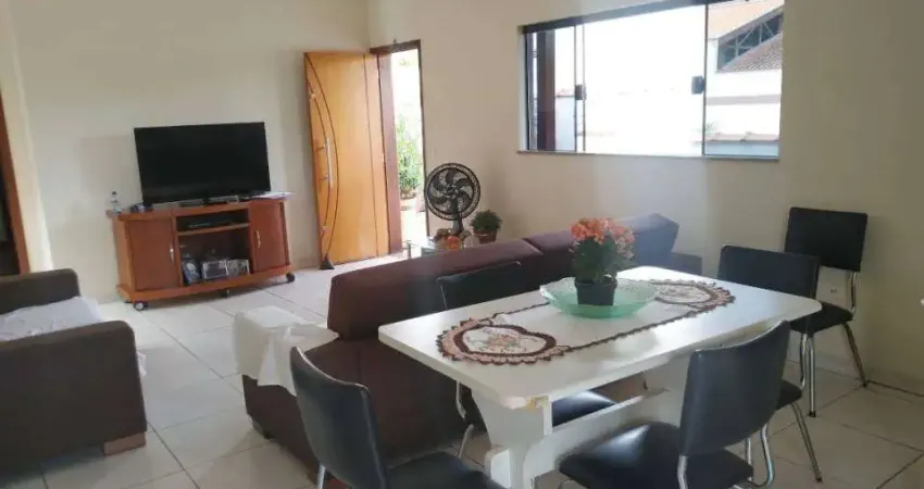 Casa com 4 quartos à venda no Jardim Boer I, Americana 