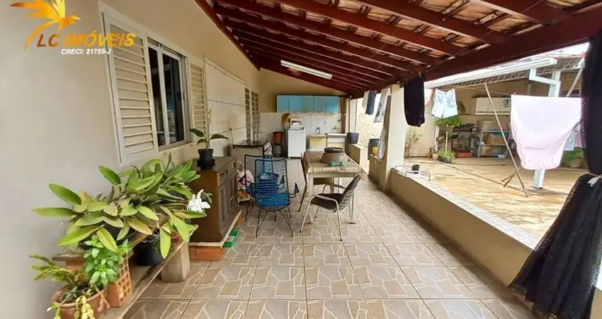 Casa com 3 quartos à venda na Rua Luiz de Camões, 1, Vila Amorim, Americana