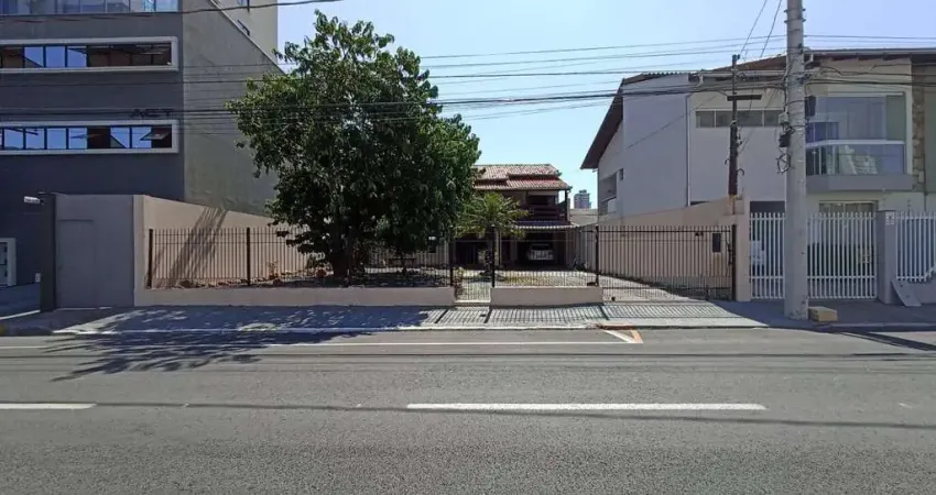 Casa com 4 quartos para alugar na Vila Operária, Itajaí 