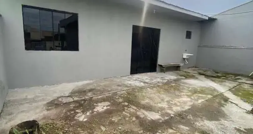 Casa com 2 dormitórios para locação, no bairro Santa Regina, Itajaí, SC