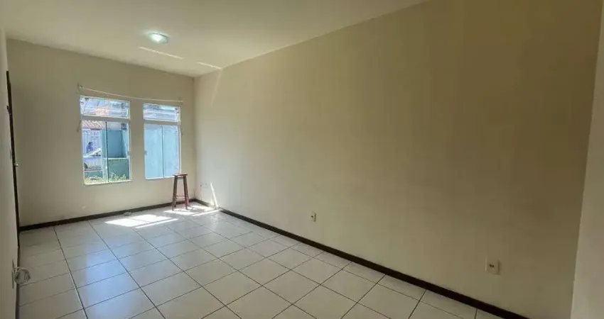 Casa geminada com 2 dormitórios para locação no bairro cidade nova em itajaí