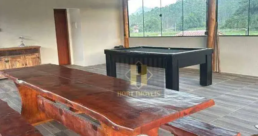 Chácara com 4 dormitórios à venda, 4747 m² por R$ 1.600.000,00 - Oliveira - Tijucas/SC