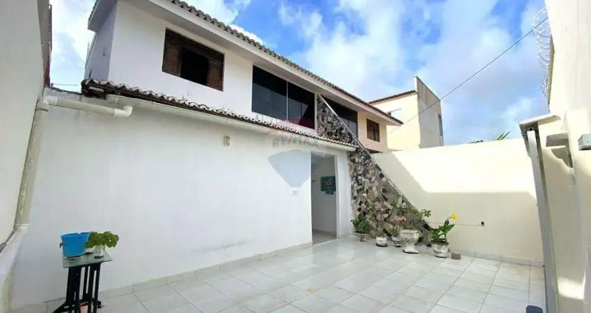 Casa com 3 quartos à venda na Rua Diego Parcelly Gomes da Costa, 48, Nova Parnamirim, Parnamirim