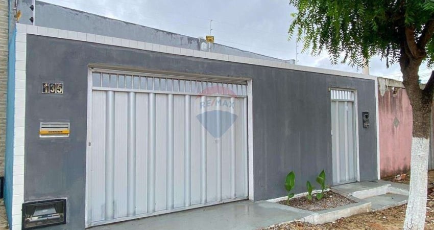 Casa à Venda no Planalto de 2 quartos