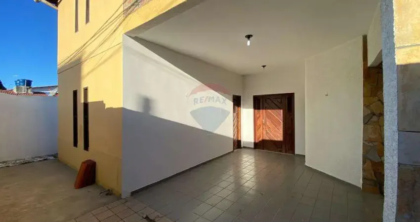Casa com 3 quartos à venda na Rua Angico, 385, Nova Parnamirim, Parnamirim