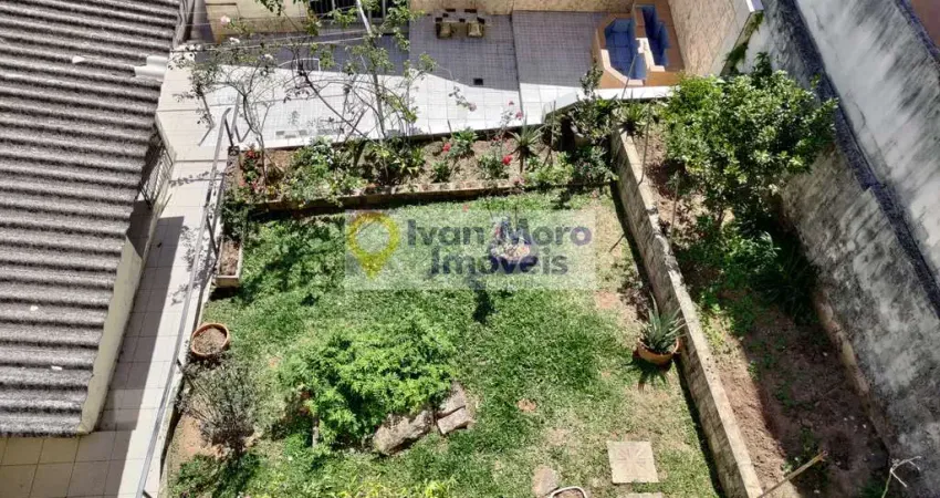 Terreno à venda em Agronômica  -  Florianópolis - SC