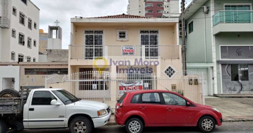 Casa com 4 quartos à venda no Estreito, Florianópolis 