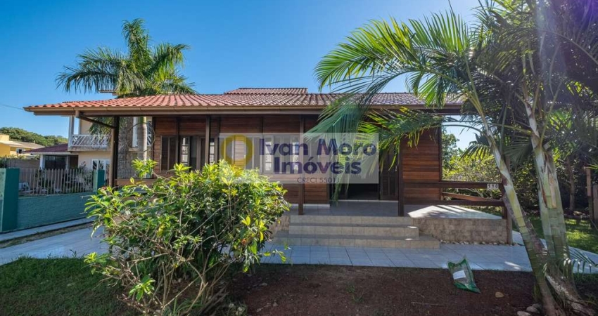 Casa com 3 quartos à venda no Santinho, Florianópolis 