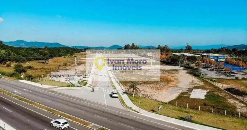 Terreno à venda em Canasvieiras  -  Florianópolis - SC