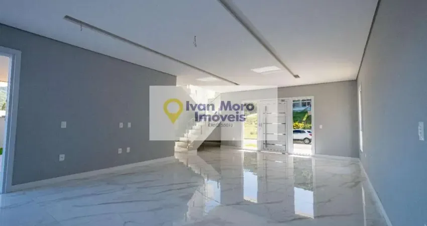 Casa à venda em Ingleses Norte  -  Florianópolis - SC