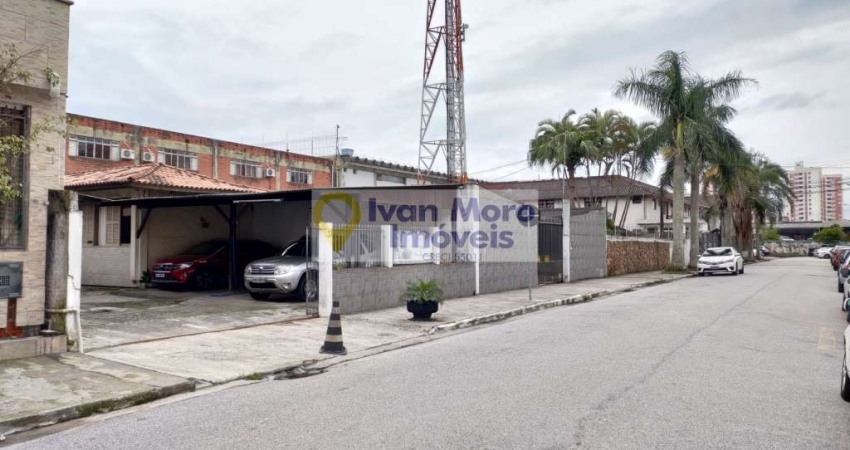 Terreno à venda no Barreiros, São José 
