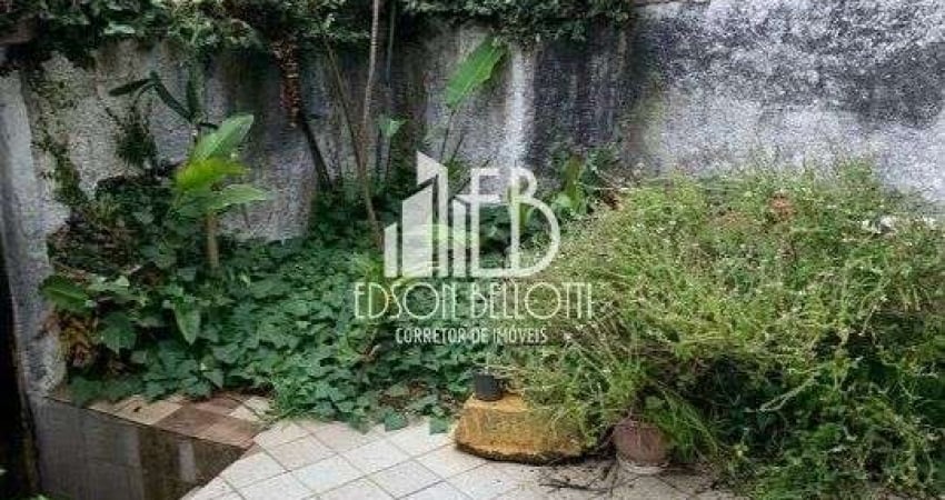 Sobrado à Venda no bairro Centro, 3 dorms, 1 vaga, 168 m²