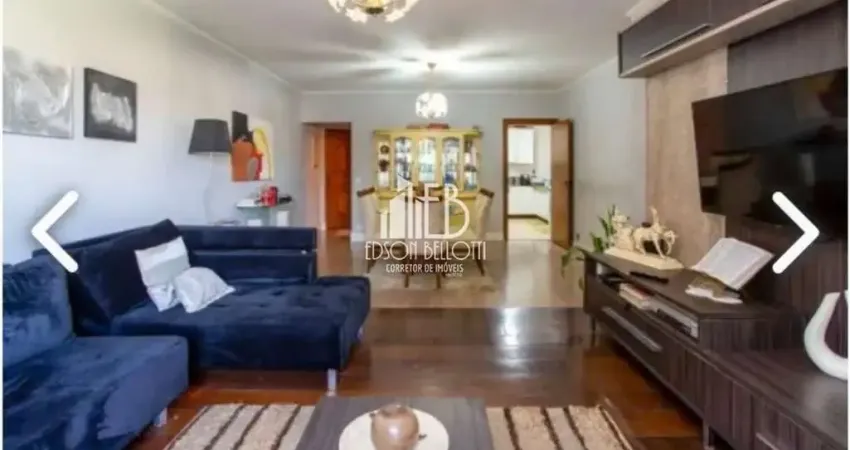 Apartamento à Venda no bairro Centro, 3 dorms, 1 suíte, 3 vagas, 134 m²