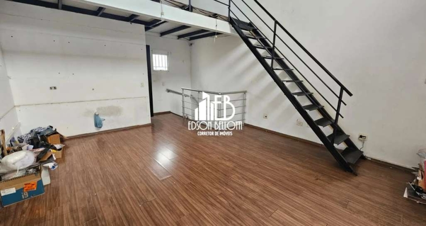 Sobrado Residencial / Comercial à Venda, 5 dorms, 2 vagas, 235 m²