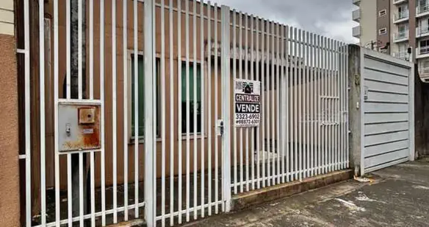 Casa com 4 dormitórios à venda, Nova Rússia, PONTA GROSSA - PR