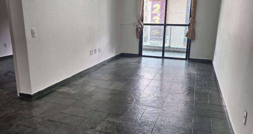 Apto de 1 dormitório com sacada, 56m², 1 vaga, Aviação em Praia Grande SP.