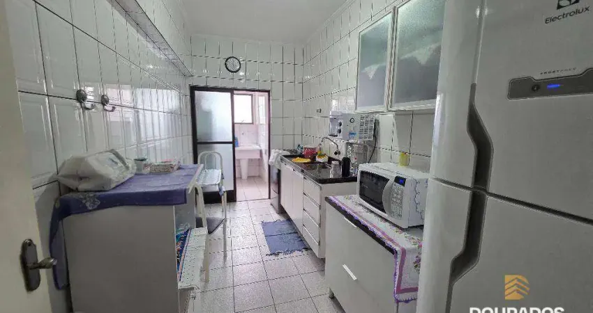 Apartamento mobiliado de 1 dormitório com sacada, vista mar na aviação em praia grande sp.