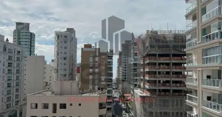 Cobertura Duplex Semimobiliada na cidade de Itapema/SC no bairro Castelo Branco, com 4 Suítes e 2 Vagas de garagem, com Lazer Completo. Bem localiza