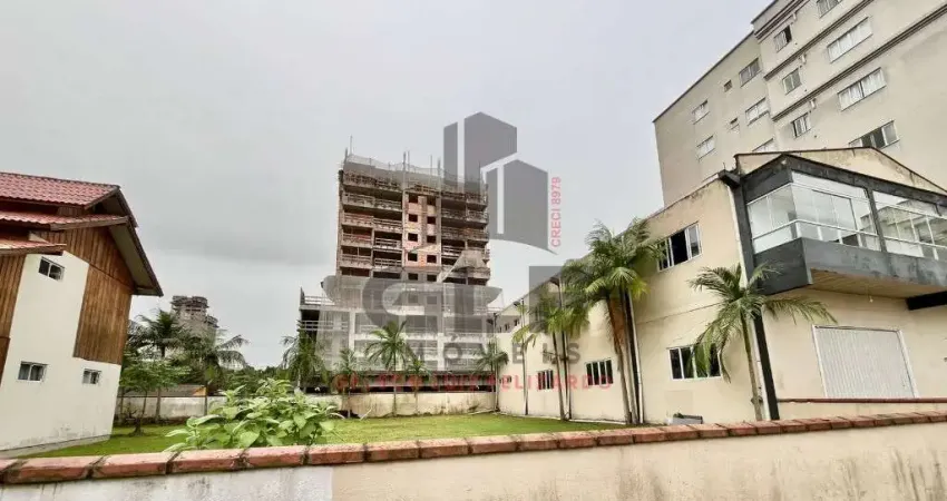 Terreno para permuta na cidade de Itapema/SC no bairro Meia Praia, com metragem de 1.050 m² sendo 42 x 25