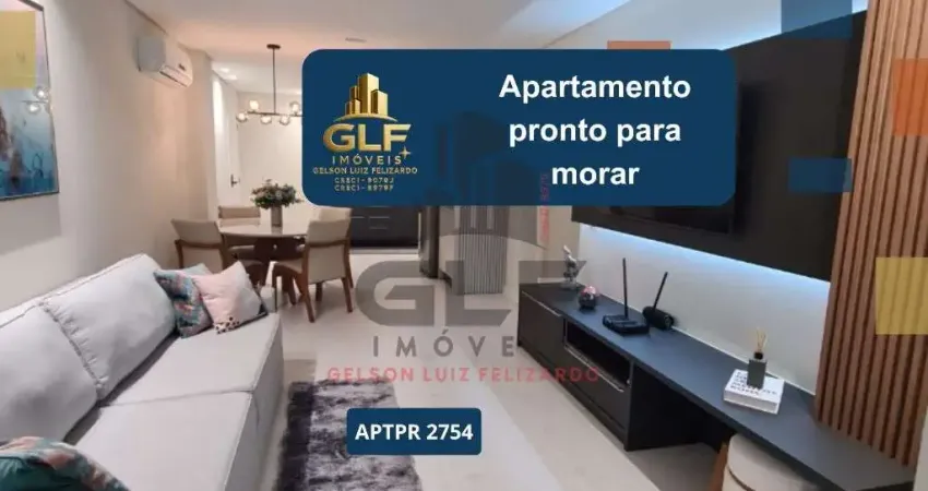 Apartamento quadra mar na cidade de itapema/sc, no bairro centro, com 2 quartos, sendo 1 suíte e 1 vagas de garagem.  localização privilegiada.