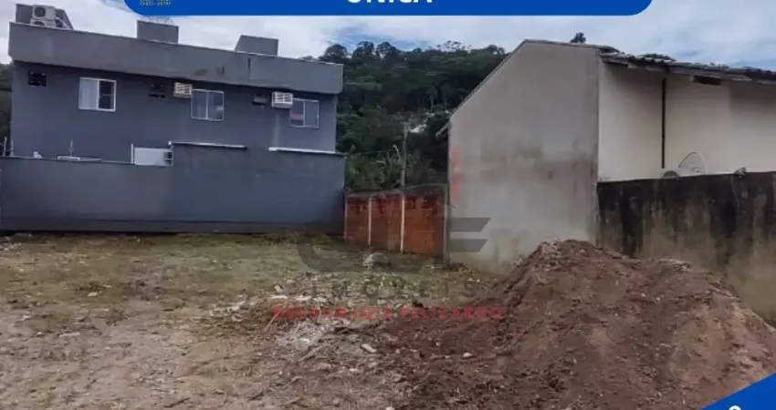 Terreno a 1.300 Metros do Mar, a venda na cidade de Itapema/SC no bairro Morretes, com metragem de 264 m² sendo 12 x 22.