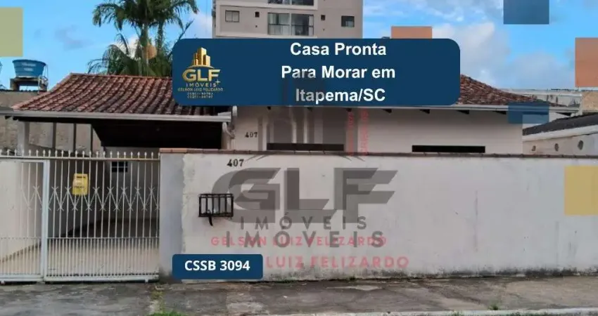 Casa a venda em itapema/sc com 160m² área privativa sendo 2 dormitórios, 1 vaga de garagem, casa bem localizada